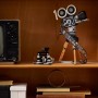 LEGO | Disney Cámara en Homenaje a Walt Disney, Set Conmemorativo, Maqueta para Construir para Adultos con las Minifiguras de