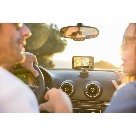 TomTom GO 520 - GPS para Coche, 5 Pulgadas, llamadas Manos Libres, Siri, Google Now, Actualizaciones Wi-Fi, Traffic mediante
