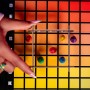 The OP Usaopoly | Juego de mesa Hues and Cues en inglés para toda la familia | Juego de fiesta para 3-10 jugadores | Para jugar