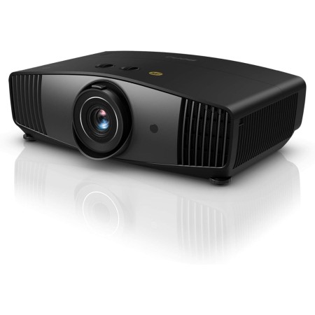 BenQ W5700 Proyector DLP de Cine en casa (4K UHD, HDR, 100% DCI-P3, 100% Rec. 709, 1800 lúmenes ANSI, 100.000:1 Contraste, HDMI)