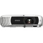 El EB-FH08 es un proyector económico Full HD con lámpara, 2 puertos HDMI, impresionantes tamaños de imagen sobre pantallas de