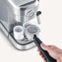 SEVERIN - Cafetera espresso a presión con espumador de leche, Máquina de café,Hasta 4 tazas de café de barista, Negro, KA 5978