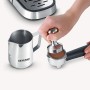 SEVERIN - Cafetera espresso a presión con espumador de leche, Máquina de café,Hasta 4 tazas de café de barista, Negro, KA 5978