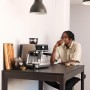 Cecotec Cafetera Express con Brazo con Doble Salida Power Espresso 20 Bares Barista Cream, 1550 W, Depósito de Café en Grano