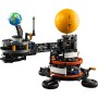 LEGO Technic Planeta Tierra y Luna en Órbita Juguete de Astronomía y Sistema Solar, Regalo del Espacio para Niños y Niñas de 10