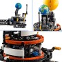 LEGO Technic Planeta Tierra y Luna en Órbita Juguete de Astronomía y Sistema Solar, Regalo del Espacio para Niños y Niñas de 10
