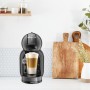Krups Nescafé Dolce Gusto Mini Me S Cafetera de cápsulas con 15 bares de presión, capacidad 0.8 L, bebidas frías o calientes,