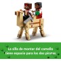 LEGO Minecraft El Viaje en el Barco Pirata de Juguete con Figuras de Animales Pez, Calamar, Camello y Minifigura de Piratas para