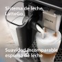 Philips Cafetera Espresso Totalmente Automática Serie 5500-20 Cafés Calientes y con Hielo, Sistema de Leche LatteGo de Limpieza
