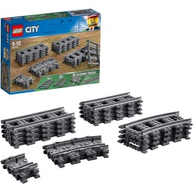 LEGO City Vías para Tren de Juguete, Accesorios Complementarios para Juegos de Construcción Ferroviarios, Detalle de Cumpleaños