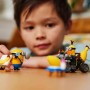 LEGO GRU 4: Mi Villano Favorito Minions y Coche Banana de Juguete de Construcción con 4 Figuras Inc. Dave y Mel, Regalo para