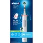 Oral-B Pro 3 3000 Cepillo de Dientes Eléctrico con Mango Recargable y 2 Cabezales, Diseñado Por Braun - Blanco y Negro