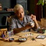 LEGO Harry Potter Tiendas Mágicas del Callejón Diagon Maqueta para Adultos y 12 Micro Figuras de Colección, Autobús Noctámbulo,