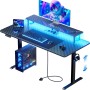 HLFURNIEU Escritorio Elevable Electrico LED 120 x 60 cm, Mesa Gaming con Toma de Corriente, Soporte para Monitor, 3 Control de