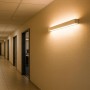 LED ATOMANT Aplique de Pared LED Blanco 41CM 7W, Exterior e Interior, Blanco Calido (3000K), Diseño Moderno y Resistente, Uso en