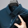 Nueva camisa de manga corta informal de negocios para hombre con insig