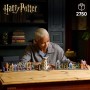 LEGO Harry Potter Tiendas Mágicas del Callejón Diagon Maqueta para Adultos y 12 Micro Figuras de Colección, Autobús Noctámbulo,