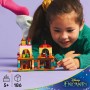 LEGO | Disney Mini Casa de Encanto de la Familia Madrigal de Juguete, Maqueta con 2 Micro Muñecos de Mirabel y Antonio, Figura