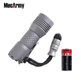 MecArmy-linterna táctica EDC de titanio, 2000 lúmenes, 4 x XP-G3 LED, 