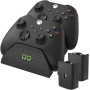 Venom Base de carga doble con 2 paquetes de baterías recargables - Negro (Xbox Series X y S/Xbox One)