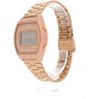Casio Reloj Cuarzo Mujer 34.00mm con dial Digital LCD y Correa de Pulsera de Metal Rosa B640WC-5AEF