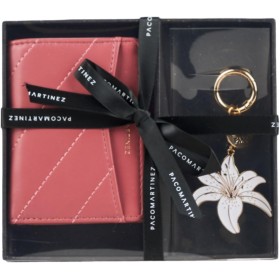PACO MARTINEZ Set de Regalo para Mujer, Caja Regalo con Cartera Billetero para Mujer con Color Rosa y Llavero Flor a Juego, Idea