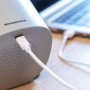InnovaGoods Altavoz Cargador Inalámbrico con LED Souwis