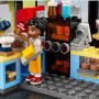 LEGO Friends Cafetería de Heartlake City y Pastelería de Juguete, Set de Comida, Regalo para Niñas y Niños de 6 Años o Más, 3