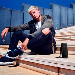 altavoz bluetooth, altavoz de tela, altavoz cilíndrico, altavoz para camping, altavoz transportable