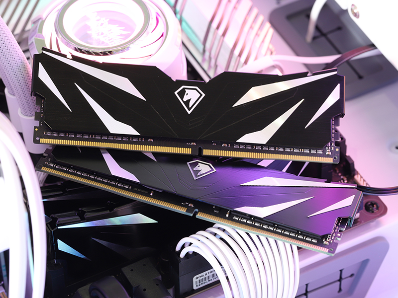 DDR4 II