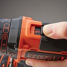 los ajustes de velocidad de un taladro black+decker