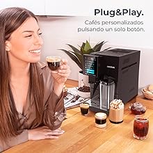 Cafetera superautomática compacta con 19 bares, tanque de leche y sistema Thermoblock.