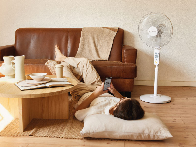 Ventilador de Pie con Mando a Distancia 5 Aspas, 3 Vel. y 3 Modos. Oscilante con Altura Regulable