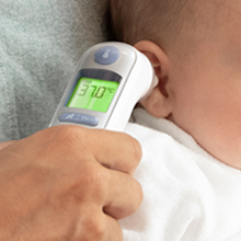 Termómetro; oído; Braun; ThermoScan; Age Precision; pantalla codificada por colores; fiebre;