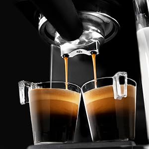 cafe; cafe molido; cafetera de brazo; cafetera espresso automatica; cafetera express saeco
