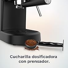 Cafetera espresso con 20 bares con vaporizador.