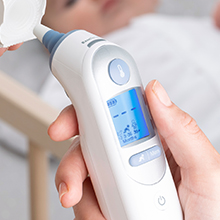 Termómetro; oído; Braun; ThermoScan; Age Precision; pantalla codificada por colores; fiebre;