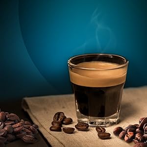 Cafetera superautomática compacta con 19 bares y sistema Thermoblock.