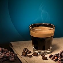Cafetera superautomática compacta con 19 bares y sistema Thermoblock.