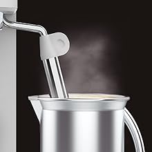 cafetera con vaporizador orientable